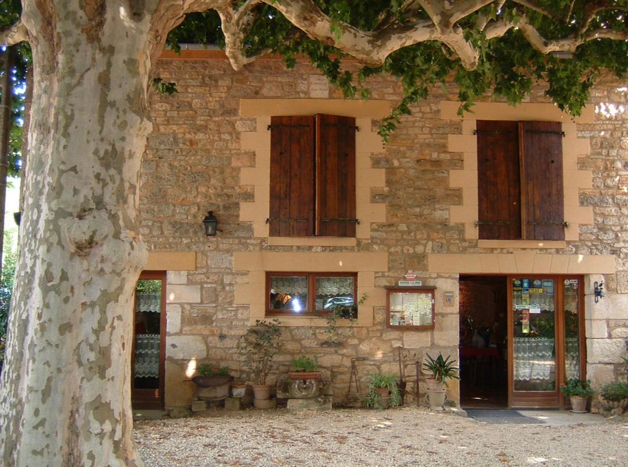 مبيت وإفطار Cénac-et-Saint-Julien La Ferme De Maraval المظهر الخارجي الصورة